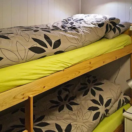 Дом отдыха 6 Person Holiday Home In B I Vester Len